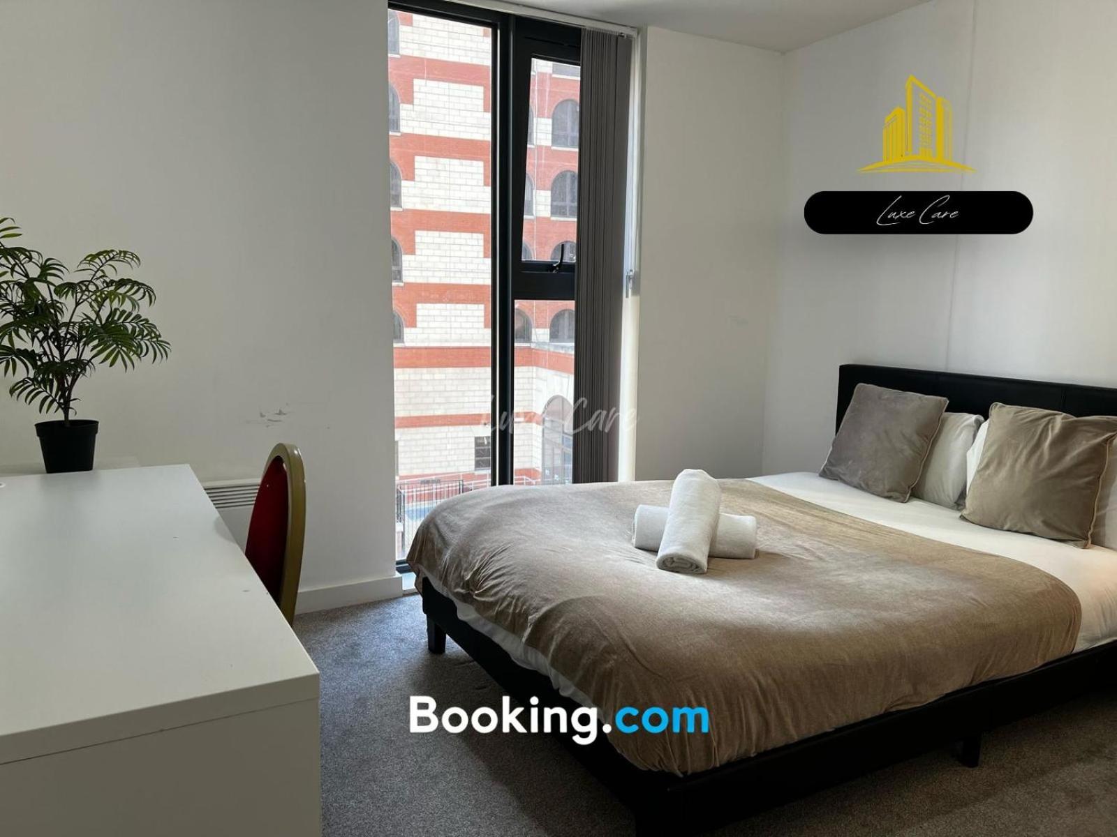 Last-Minute Specials L Book It Now L Sleeps Up To 4 L 2 Bed 2 Bath - Gym - Prime Birmingham Location L Jvt Short Lets Zewnętrze zdjęcie