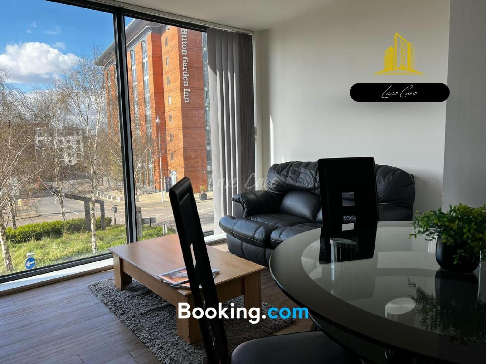 Last-Minute Specials L Book It Now L Sleeps Up To 4 L 2 Bed 2 Bath - Gym - Prime Birmingham Location L Jvt Short Lets Zewnętrze zdjęcie
