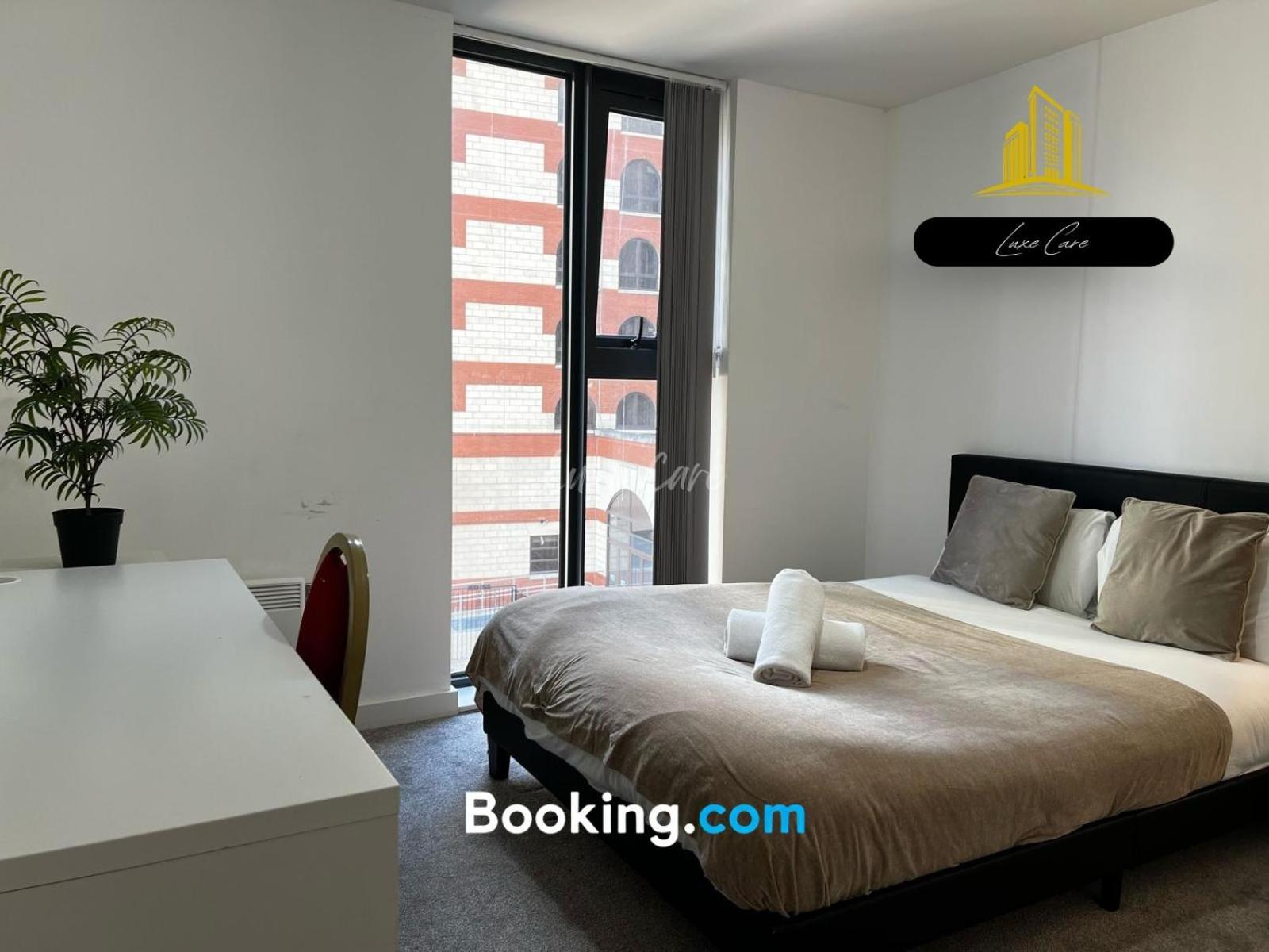 Last-Minute Specials L Book It Now L Sleeps Up To 4 L 2 Bed 2 Bath - Gym - Prime Birmingham Location L Jvt Short Lets Zewnętrze zdjęcie