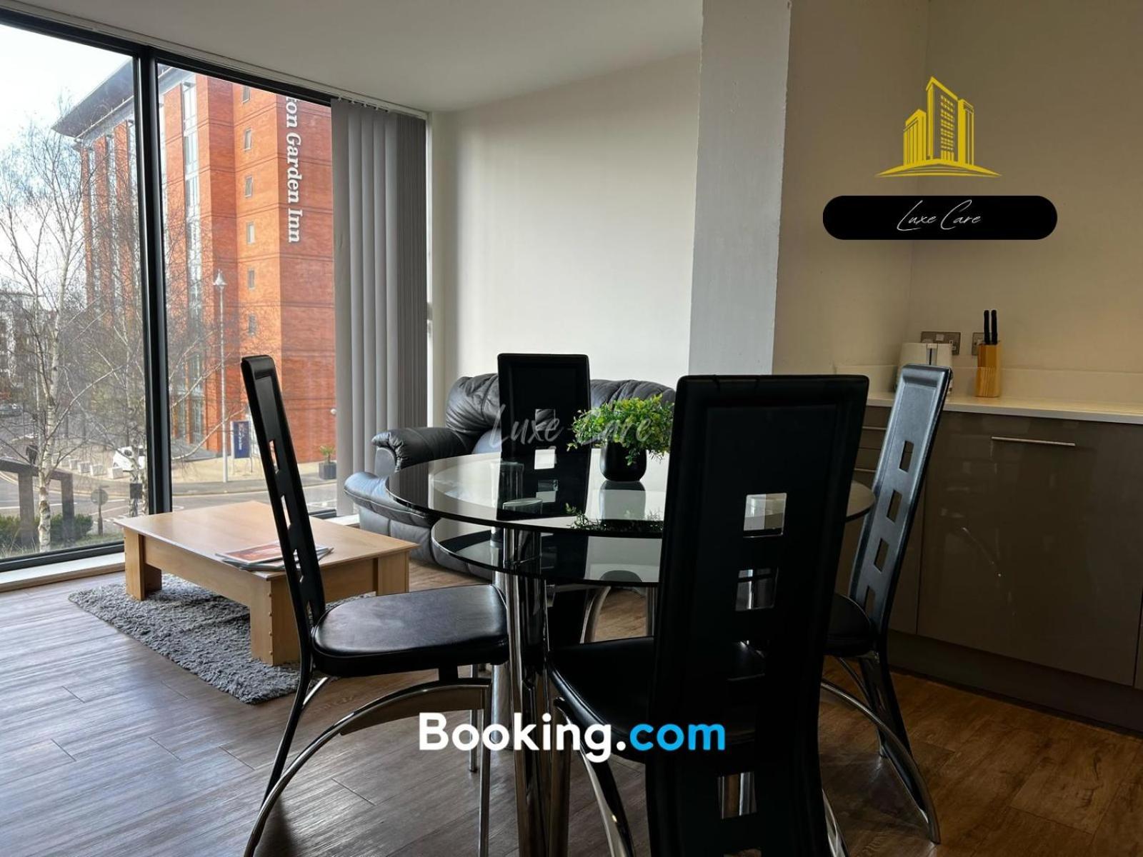 Last-Minute Specials L Book It Now L Sleeps Up To 4 L 2 Bed 2 Bath - Gym - Prime Birmingham Location L Jvt Short Lets Zewnętrze zdjęcie